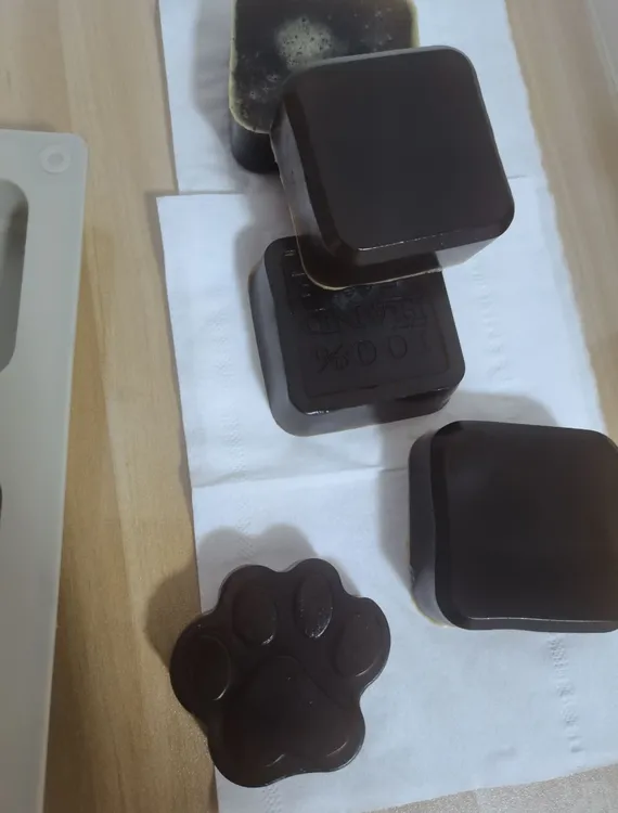 洗发手工皂香皂无香型 瑕疵皂 表面凹凸不平 需长期使用