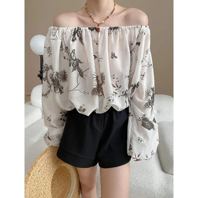 政予 清冷禅意感 设计感两穿一字领碎枝印花微透衬衫