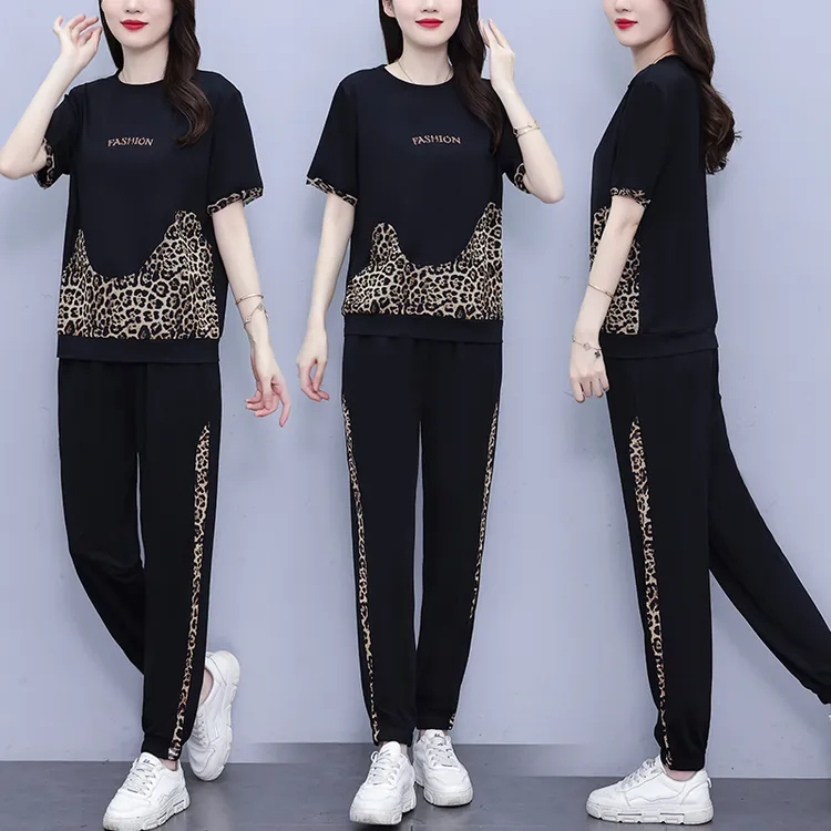休闲运动套装百搭减龄夏装气质圆领显瘦大码时尚豹纹拼接两件套