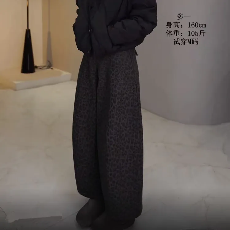 多一“豹纹裤”2025冬季豹纹中骨线高腰一粒扣百搭薄绒阔腿裤