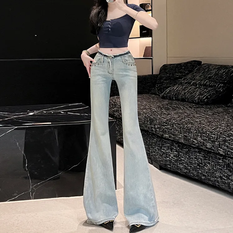 纯欲钉珠小众低腰微喇牛仔裤女2025秋季新款显瘦弹力设计感百搭