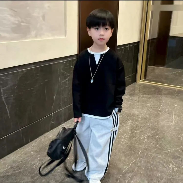 男童秋装套装洋气儿童休闲童装2025新款中大童春秋款假两件卫衣潮