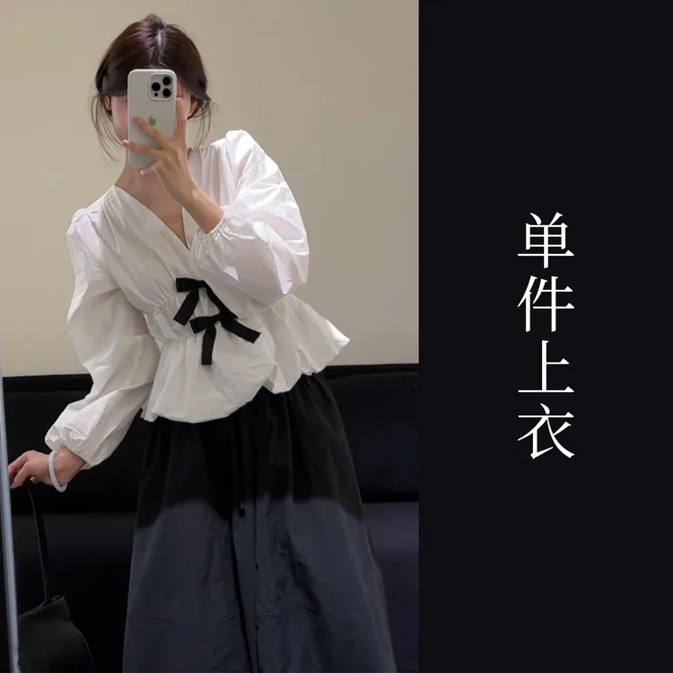 法式千金穿搭女秋复古蝴蝶结格纹v领衬衫甜美白色抽绳半身裙