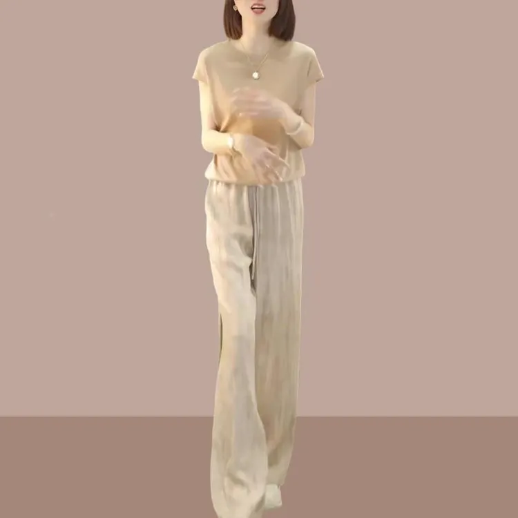 2025夏季新款女士高级感薄款西服套装减龄气质冰丝外套短裤两件套