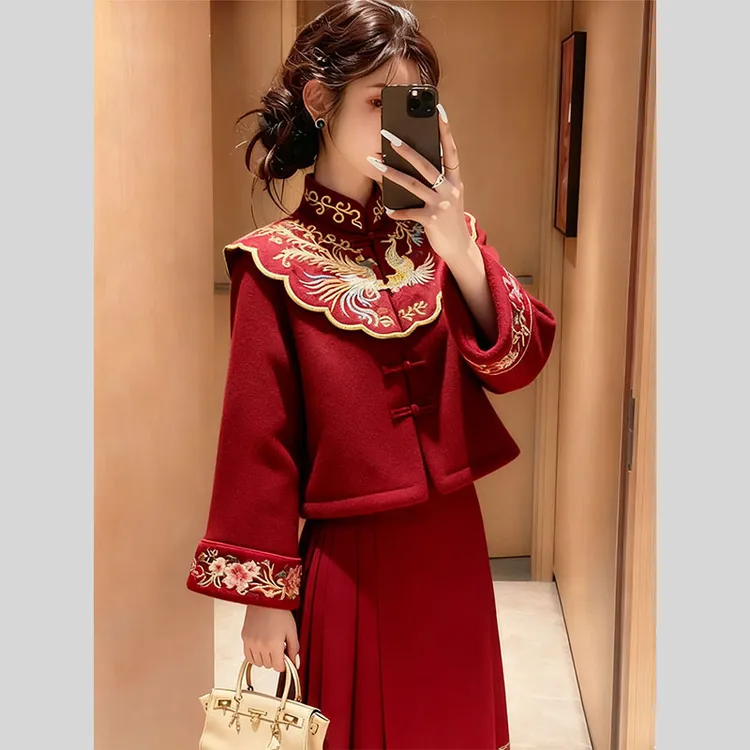 2025秋冬新款清冷感日常可穿改良汉服新中式国风外套马面裙两件套