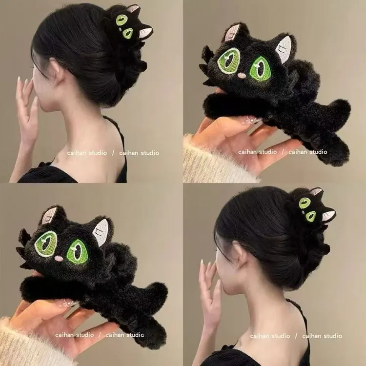 心软软~黑色异瞳猫咪抓夹女2025秋冬新款毛绒绒鲨鱼夹子旅行发夹