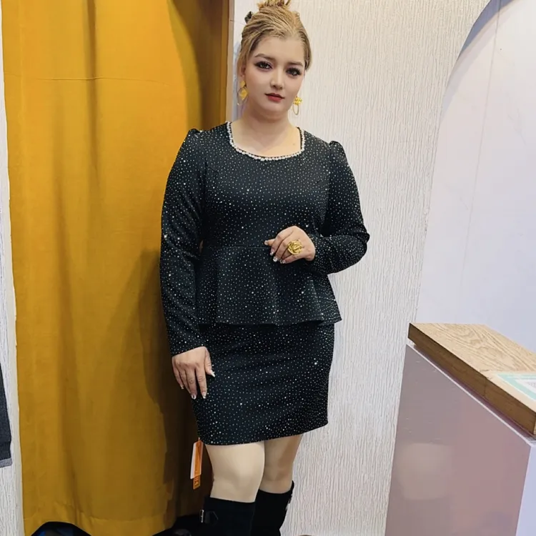 قىسقا ئوماق كۆينەك 