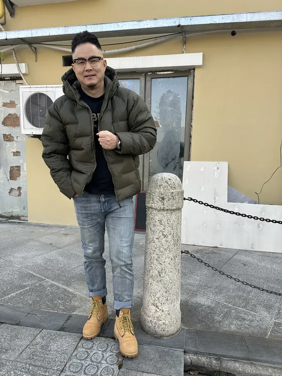 Warm Max 男士时尚加厚保暖连帽羽绒服