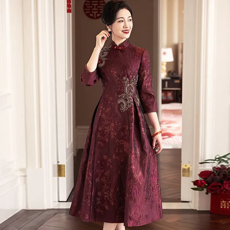 新款改良旗袍妈妈婚宴礼服中年高端年轻喜婆婆连衣裙大码秋冬新款