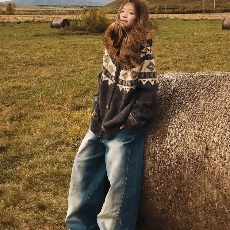 费尔岛牛角扣针织衫毛衣女秋冬小众设计感美式复古毛领连帽外套