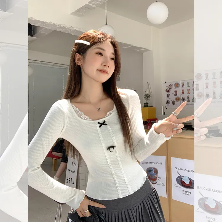 2025秋季纯欲方领蕾丝拼接蝴蝶结正肩长袖T恤女早秋新款修身上衣