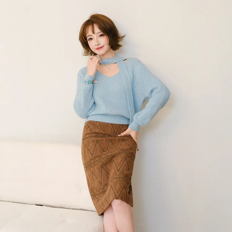 【现货】冰蓝系带毛衣V领落肩毛针织衫女小个子内搭上衣