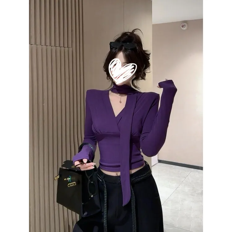 梦优莱设计感系带V领长袖T恤女装春秋冬小众炸街高级感显瘦打底衫