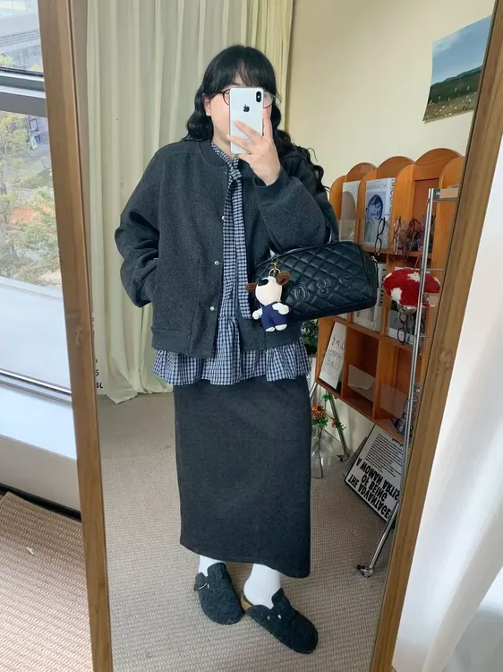 《鱼白》秋季新款时尚复古格子衫韩系气质显瘦外套上衣两件套