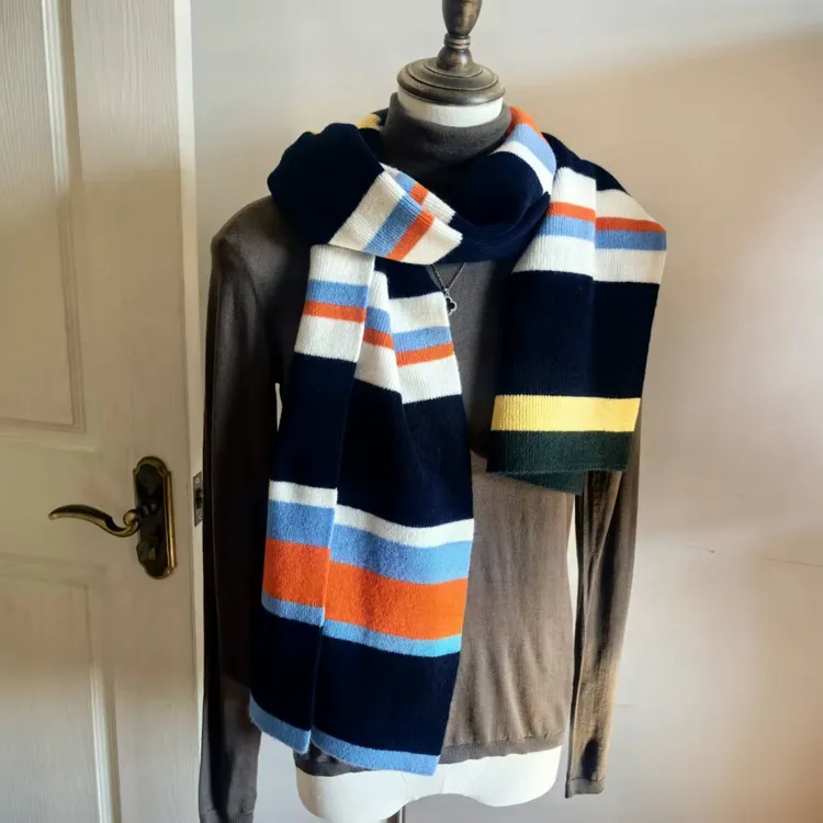 100%纯羊毛韩版格子休闲风条纹保暖成人围巾针织网红学生撞色