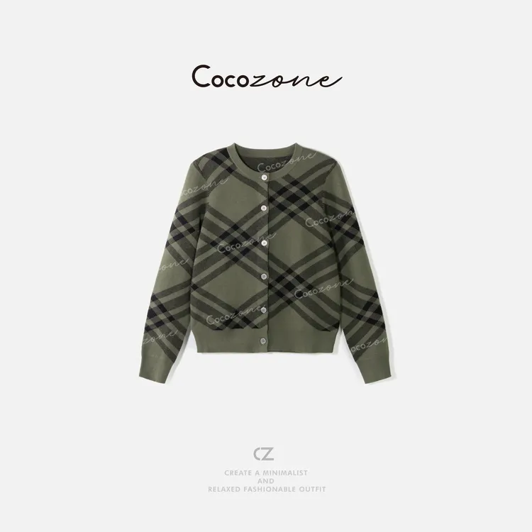 COCO ZONE刘一一 "橄榄格"绵羊毛混纺菱格毛织上衣 CD2A1956