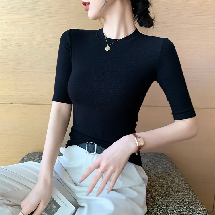黑色中袖打底衫女2025新款修身t恤内搭高级感五分袖小半高领上衣