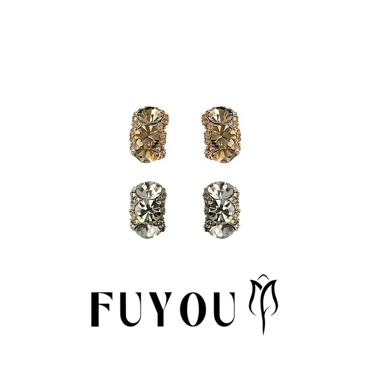 FUYOU妮豪【巨便宜】【气质】华子锆石秋冬中古轻奢高级感韩风耳钉925银针