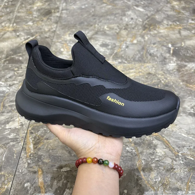 鞋子男2025新款男士网面休闲鞋轻便百搭懒人一脚蹬男鞋简约运动鞋