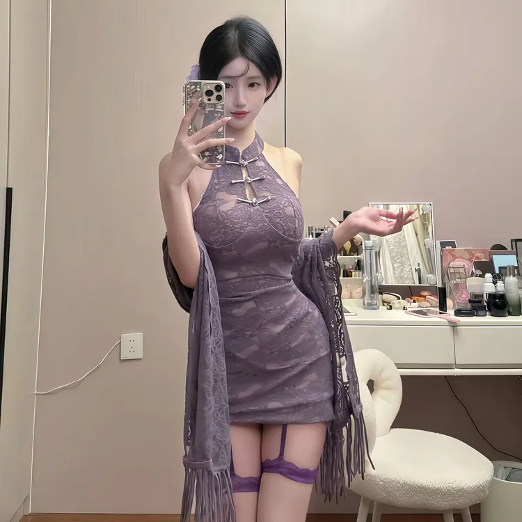 新轻奢薄款宽松舒适露肩性感蕾丝连衣裙女高档新款长袖夏天洋气裙