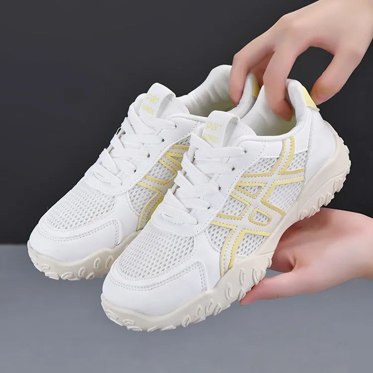 秋上新爆款女鞋2025春夏新款防滑软底舒适百搭时尚运动休闲德训鞋