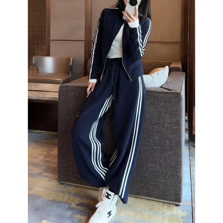 秋冬运动套装女加厚保暖立领双拉链卫衣外套加绒阔腿裤条纹两件套