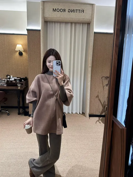 2025秋季新款知性风圆领中袖针织衫百搭宽松上衣叠穿打底衫休闲裤