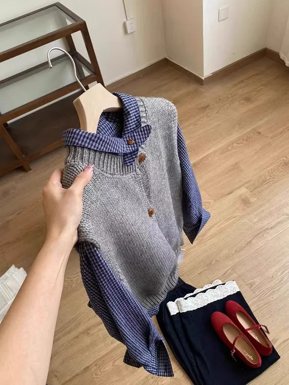 灰色v领针织马甲女装秋冬季衬衫衬衣韩系叠穿毛衣背心两件套外搭