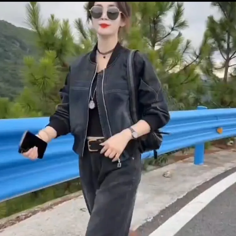 美式复古牛仔拼接外套女2025秋季新款高级感超好看短款夹克小上衣