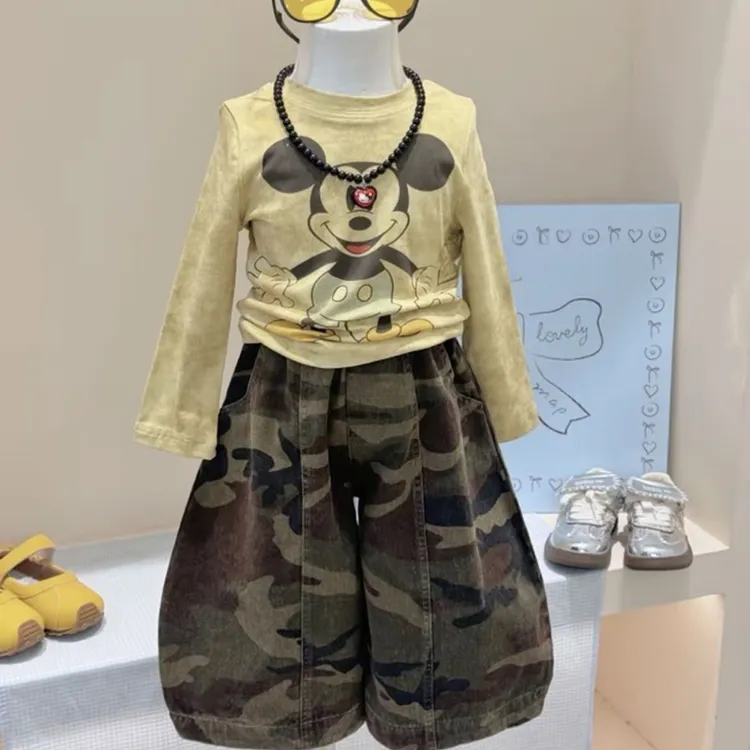 女童秋装卡通长袖T恤迷彩裤套装女宝宝洋气打底衫弯刀裤两件套潮