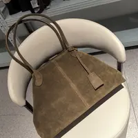 维维轻奢箱包 KL9665深绿
