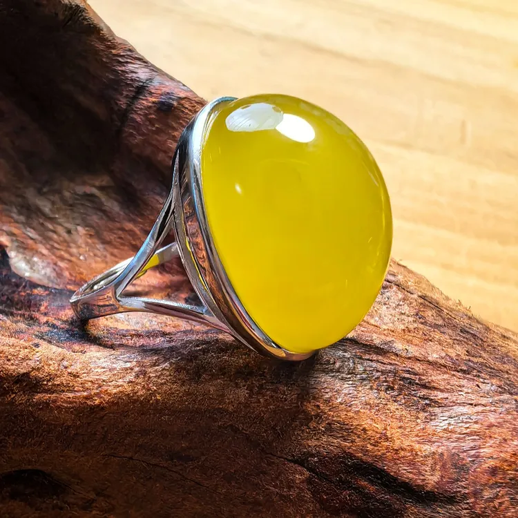 S925银镶嵌天然原矿蜜蜡戒指(订制款)