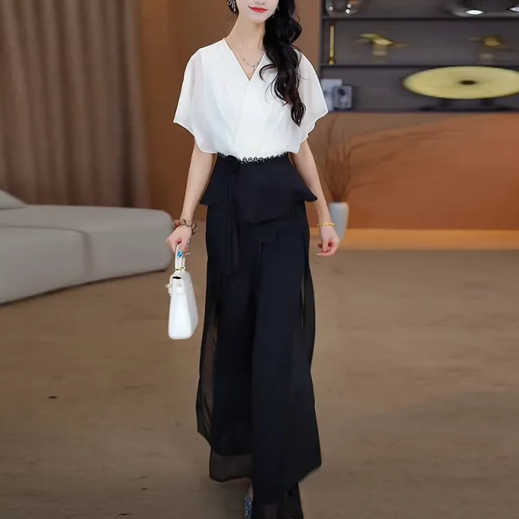 轻羽丝品质女装2025夏季新款时尚短袖洋气设计感拼接轻职风两件套