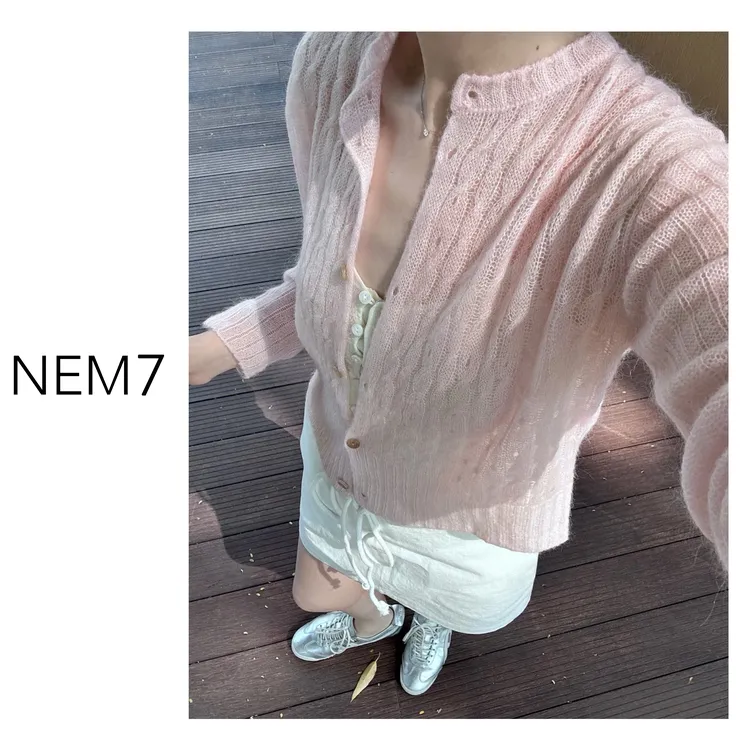 NEM7 百搭多色羊驼毛空气感薄透绞花毛织针织圆领纽扣开衫外套