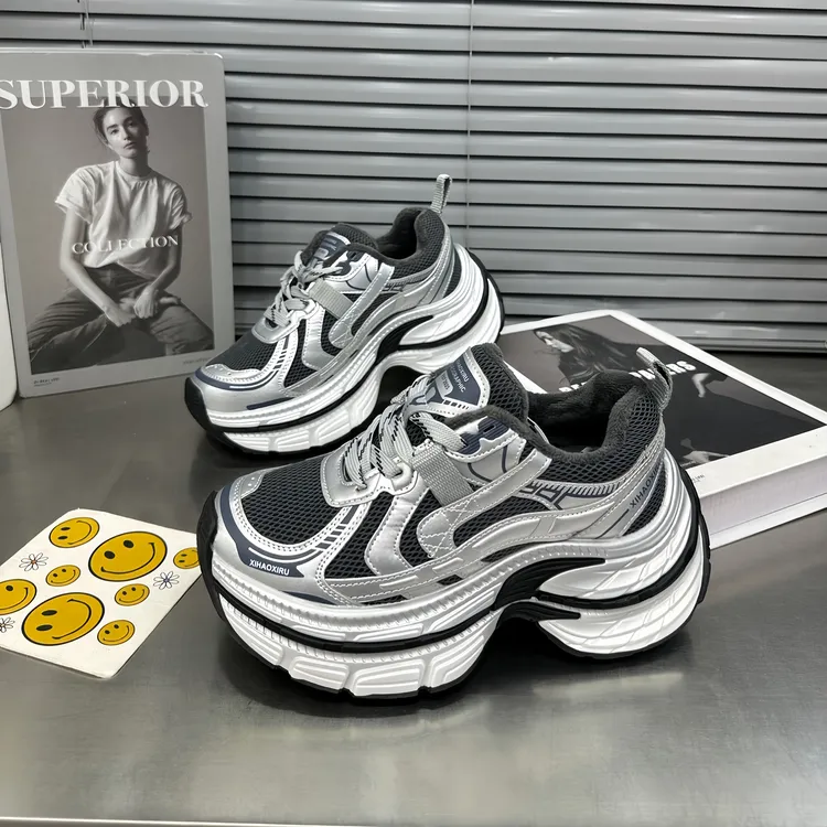 专柜正品增高老爹鞋女2025秋冬新款厚底加绒超轻百搭休闲运动鞋潮