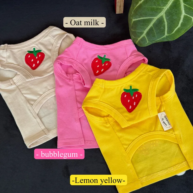 totofufu宠物春夏衣服猫咪狗狗短款棉质薄款上衣背心草莓刺绣比熊