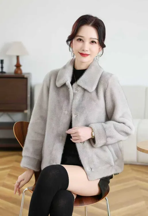 【女王专属】2025妈妈女士洋气上衣女外套秋冬厚一体037#休闲