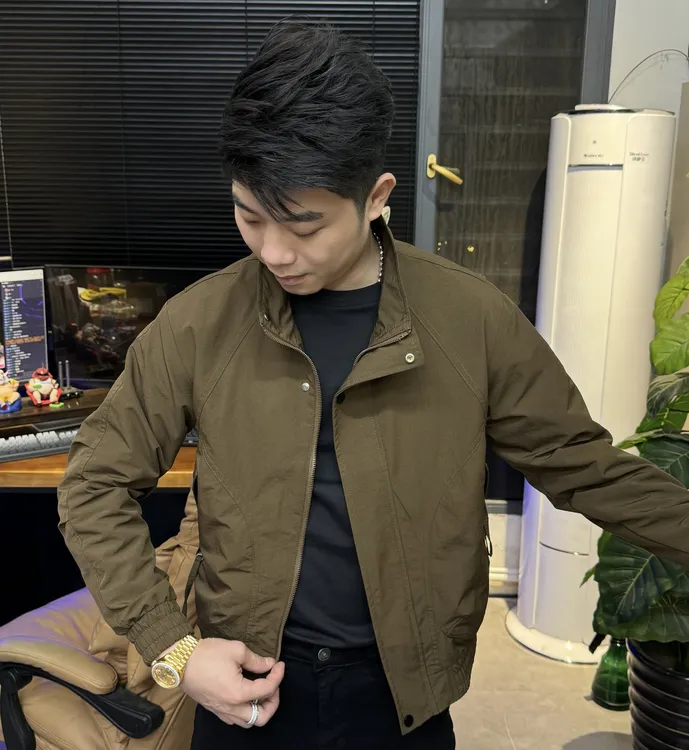 2025新款立领男夹克简约秋季修身百搭短款男士外套户外春秋季3510