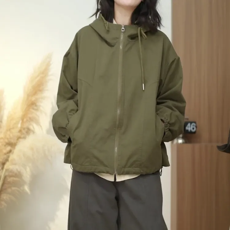 时尚休闲韩版百搭连帽外套女2025年秋季新款宽松显瘦抽绳长袖上衣
