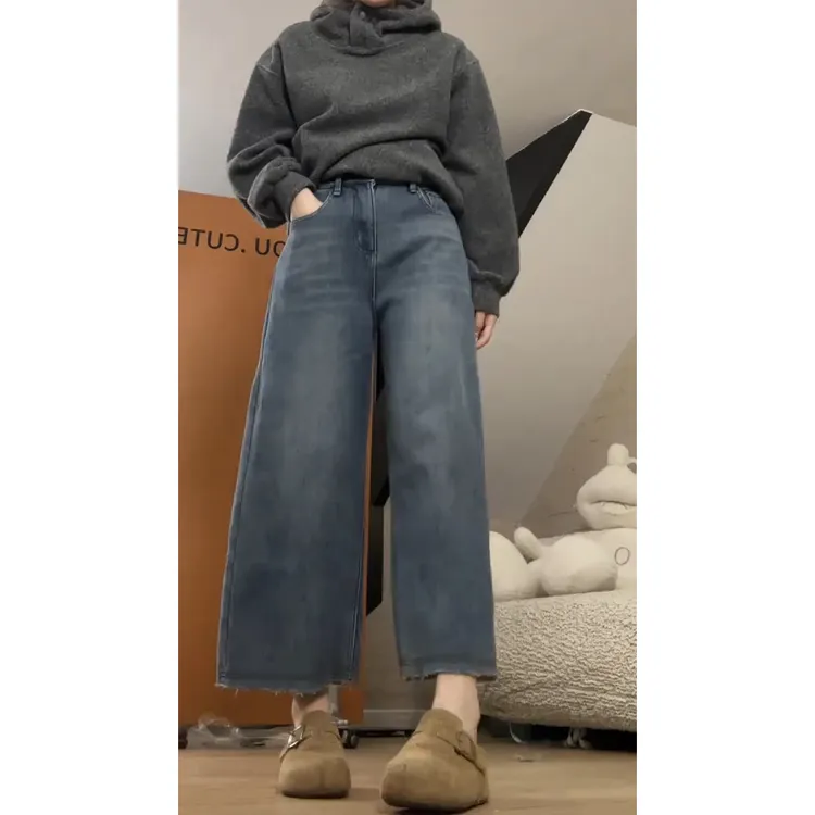 2025新款复古百搭阔腿牛仔裤女冬季加绒加厚高腰显瘦九分直筒裤