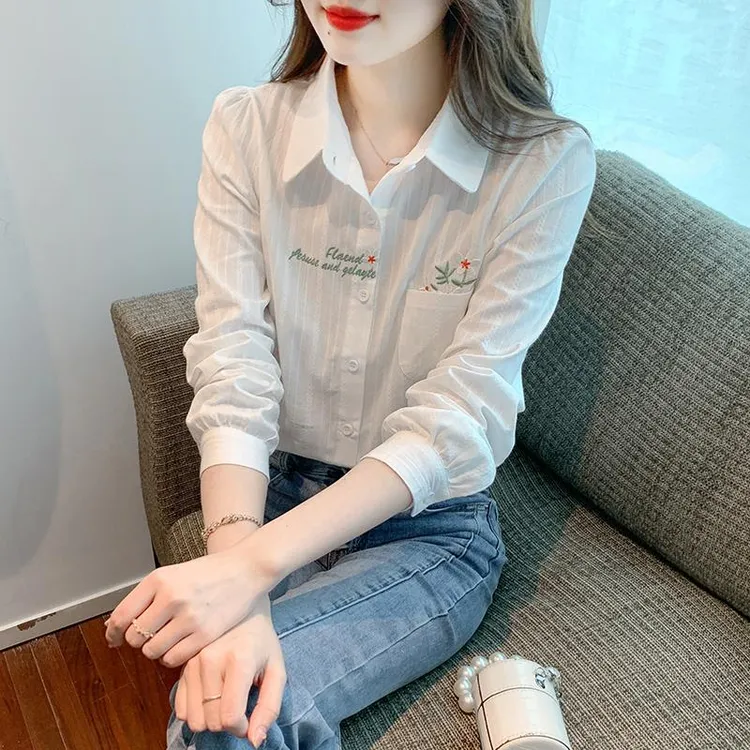 设计感小众刺绣衬衫女士2025新款洋气减龄衬衣时尚百搭长袖上衣潮