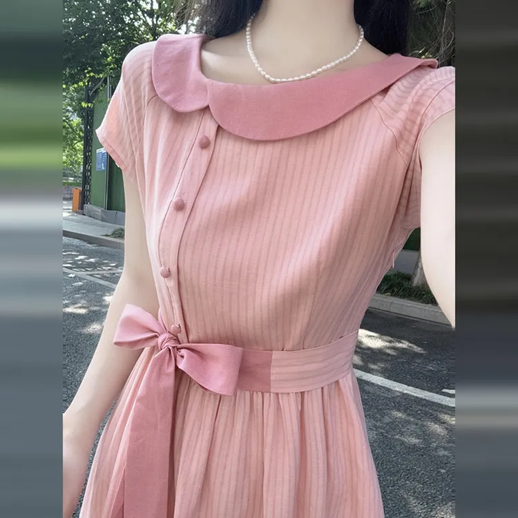 2025新款法式娃娃领粉色条纹连衣裙女夏季高级感气质收腰显瘦长裙