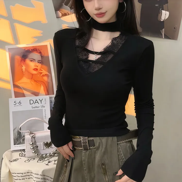 【加绒 磨毛】性感辣妹风内搭长袖上衣黑色V领蕾丝拼接修身打底衫