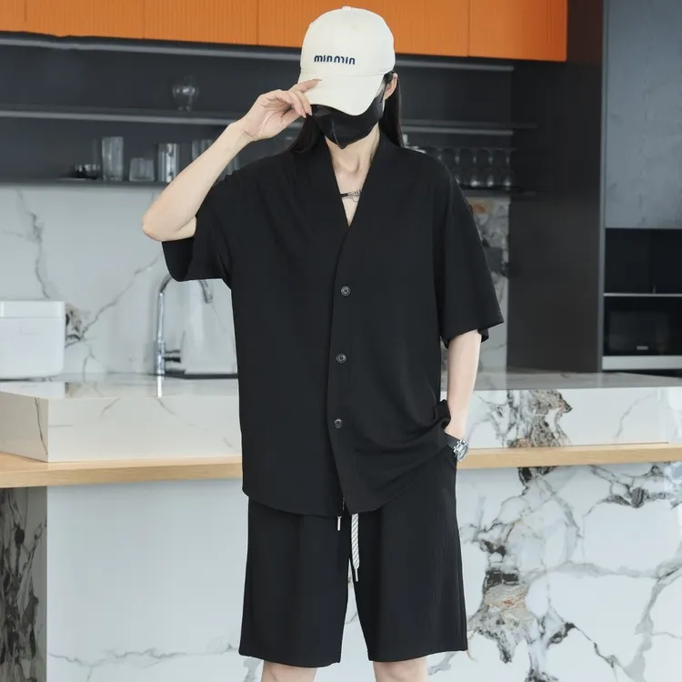 2025夏季新款男士开衫V领短袖宽松短裤时尚简约垂感运动休闲套装