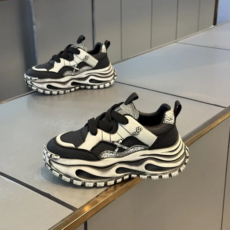 男鞋夏季胶粘老爹鞋耐磨保暖时尚休闲鞋潮流系带增高