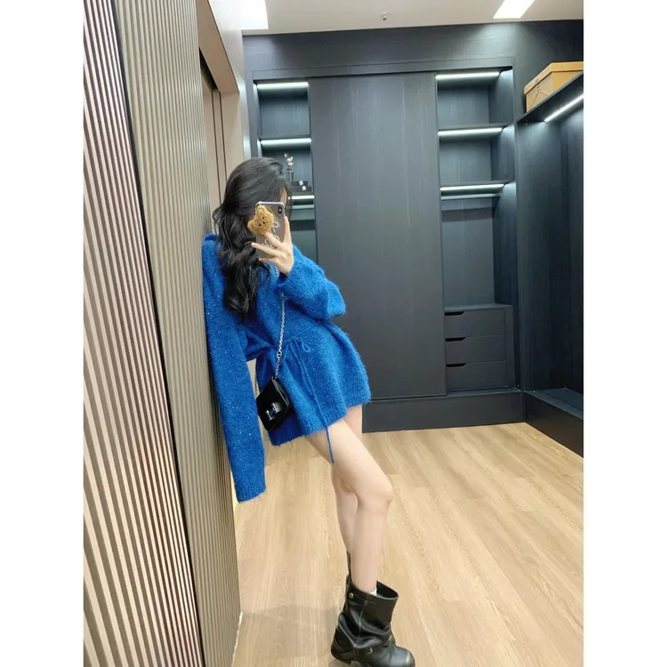 毛衣慵懒高级感女气质收腰连帽显白针织衫减龄早秋上衣