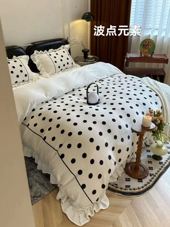 法式复古牛奶绒四件套被罩:2*2.3米床单2.3*2.5 枕套48*74cm*2