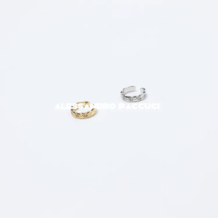 925银耳饰 AP洛哥51040EE【流光叙】菱形格纹金银色时尚百搭耳骨夹