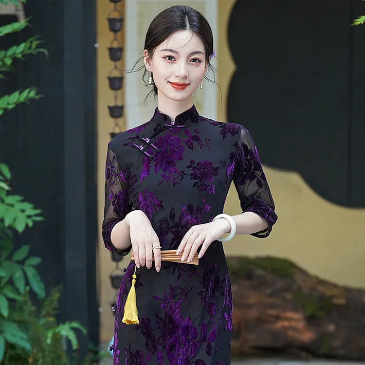 绝美新中式旗袍2025新款秋季日常可穿上海妈妈国风紫色改良连衣裙