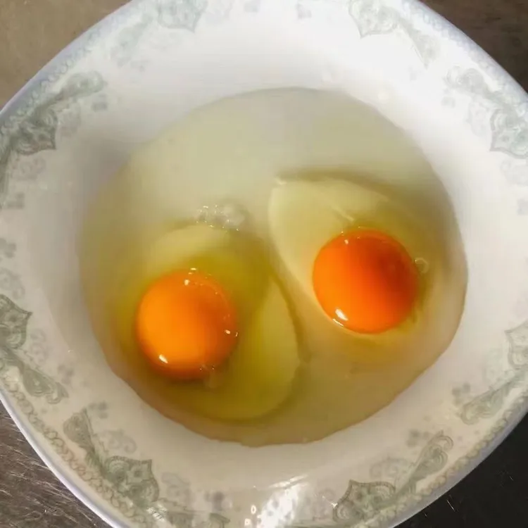 自家鸡蛋新鲜土鸡蛋正宗农家散养五谷杂粮自养正宗土鸡蛋包邮